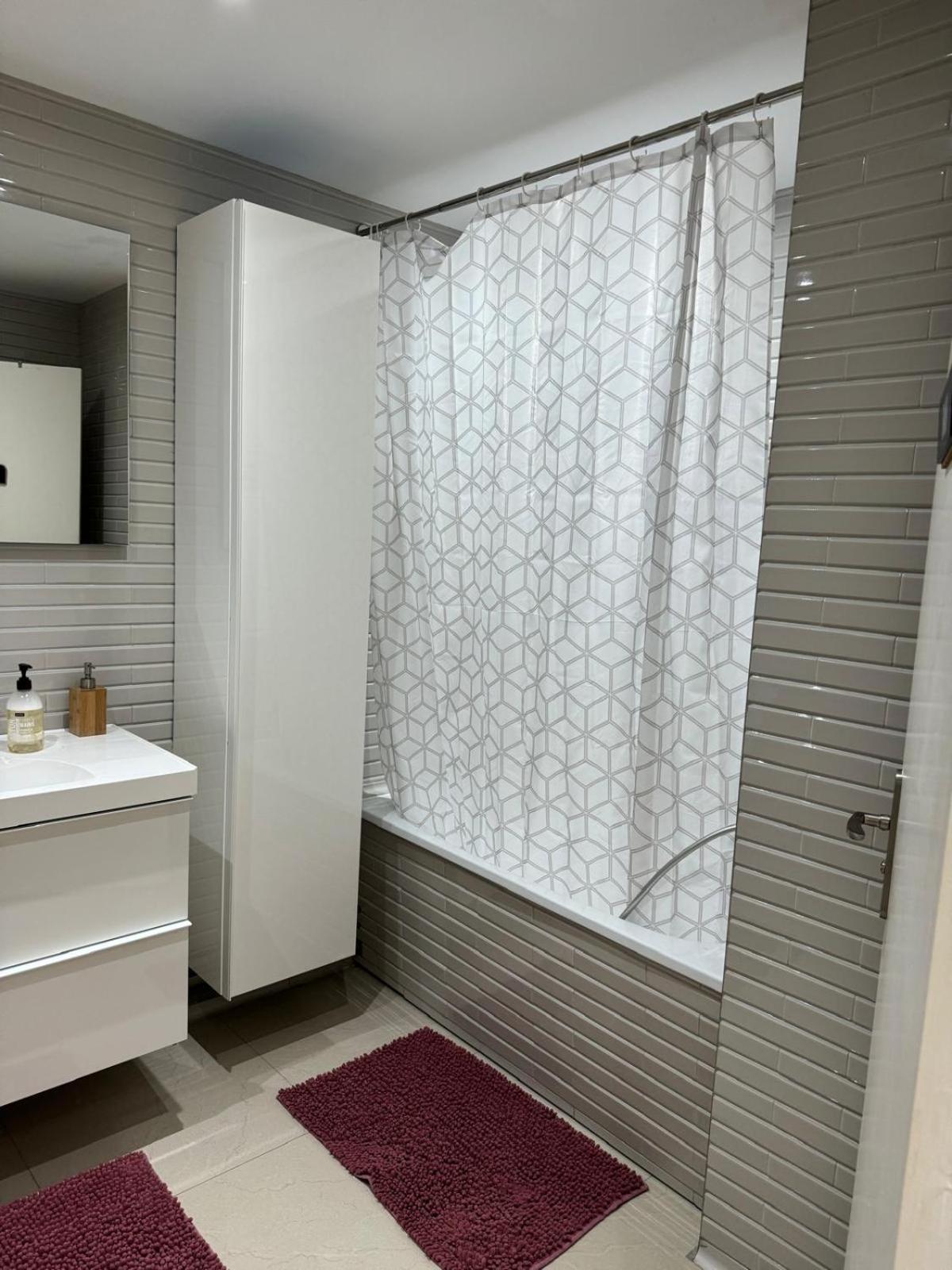 Appartement - La Defense 皮托 外观 照片