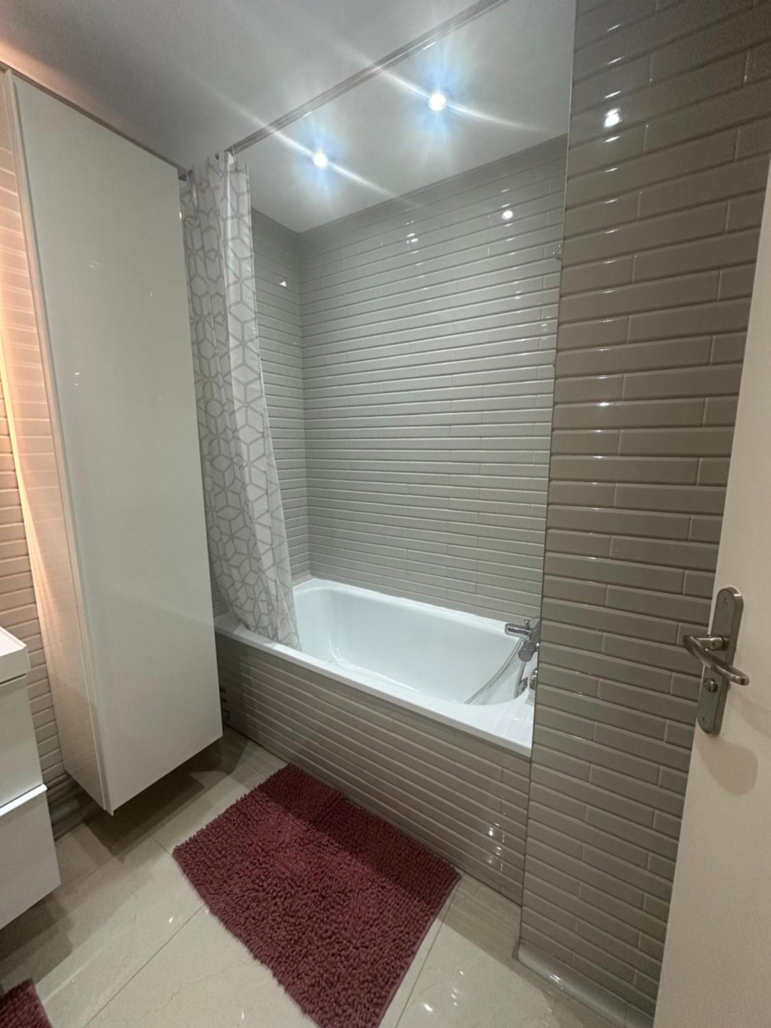 Appartement - La Defense 皮托 外观 照片